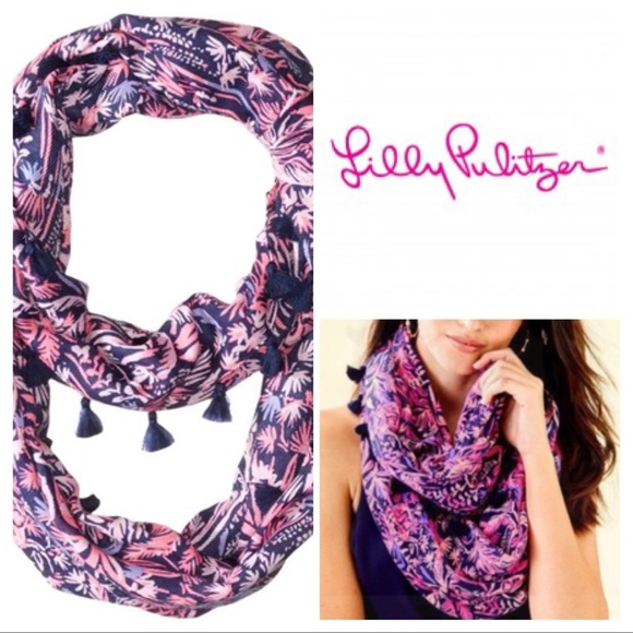 LILLY PULITZER ⭐️ Resort Infinity Loop scarf - Picture 2 of 8